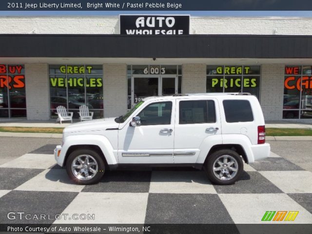 2011 Jeep Liberty Limited in Bright White
