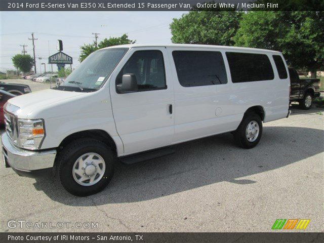 2014 Ford E-Series Van E350 XL Extended 15 Passenger Van in Oxford White