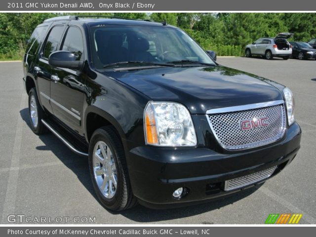 2011 GMC Yukon Denali AWD in Onyx Black