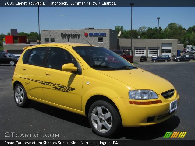 2006 Chevrolet Aveo LT Hatchback in Summer Yellow