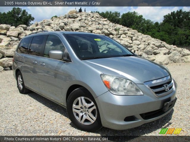 2005 Honda Odyssey EX-L in Silver Pearl Metallic