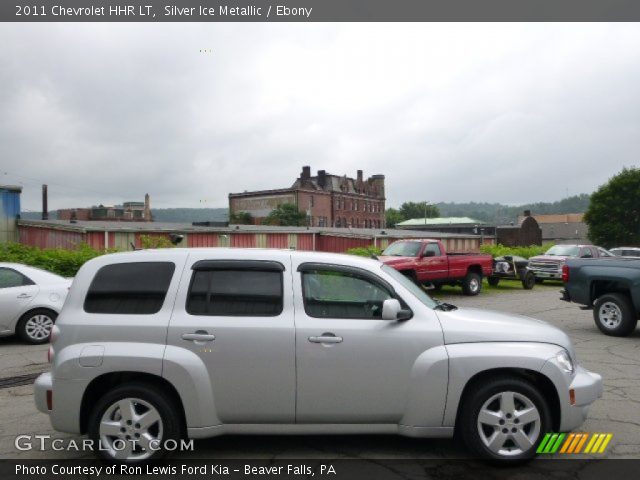 2011 Chevrolet HHR LT in Silver Ice Metallic