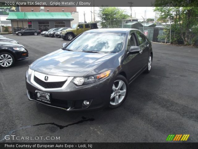 2010 Acura TSX Sedan in Grigio Metallic