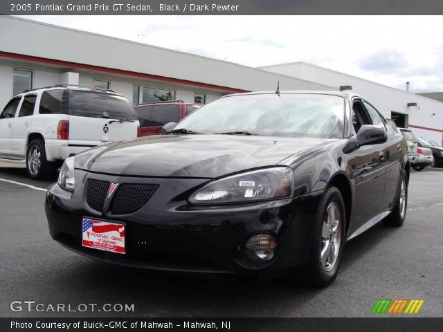 2005 Pontiac Grand Prix GT Sedan in Black