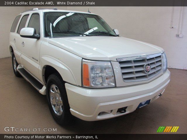 2004 Cadillac Escalade AWD in White Diamond