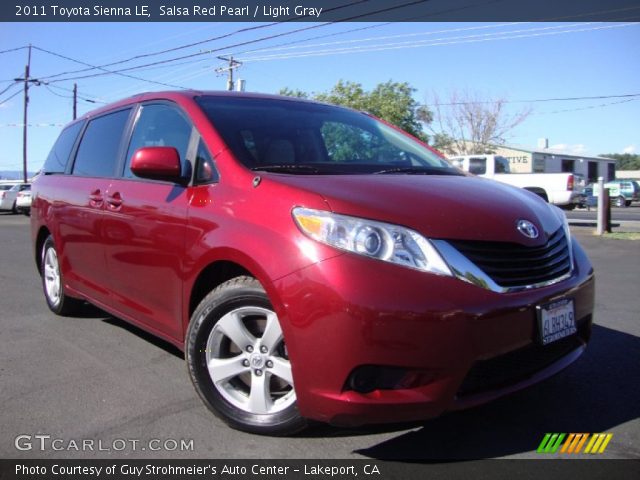 2011 Toyota Sienna LE in Salsa Red Pearl