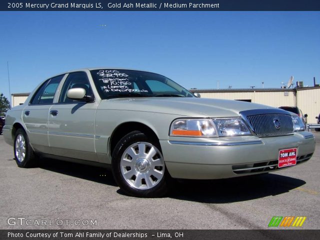 2005 Mercury Grand Marquis LS in Gold Ash Metallic