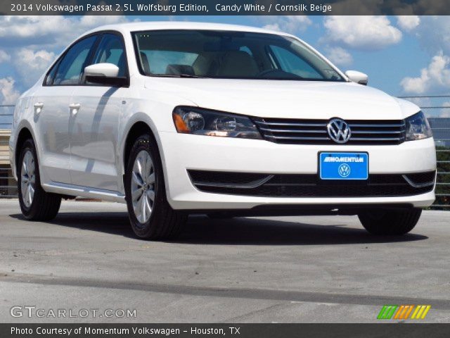 2014 Volkswagen Passat 2.5L Wolfsburg Edition in Candy White