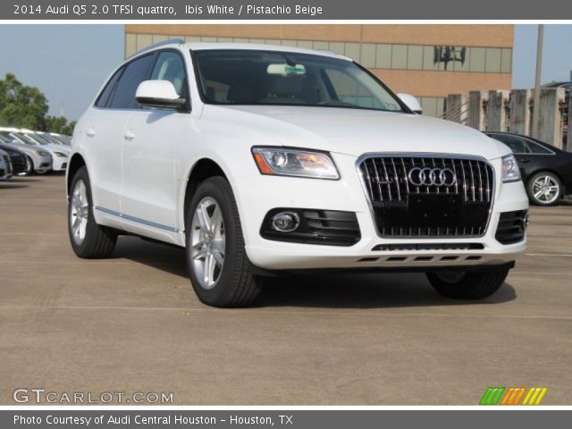 2014 Audi Q5 2.0 TFSI quattro in Ibis White