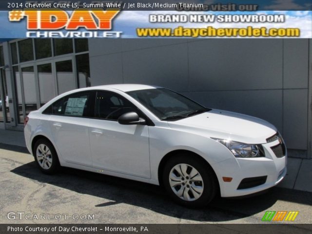 2014 Chevrolet Cruze LS in Summit White