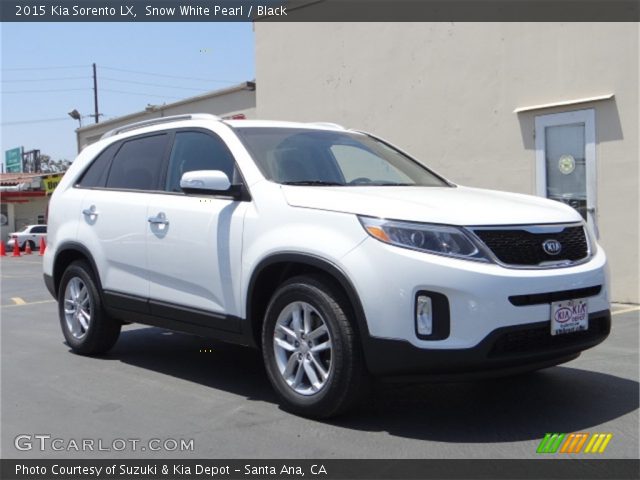 2015 Kia Sorento LX in Snow White Pearl