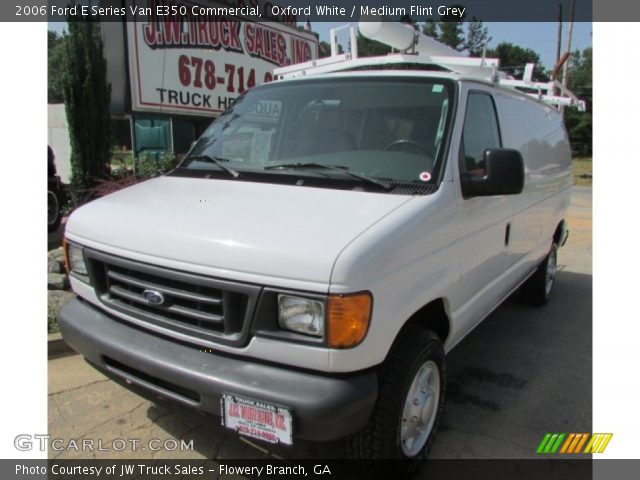 2006 Ford E Series Van E350 Commercial in Oxford White