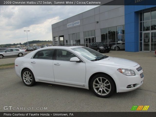 2009 Chevrolet Malibu LTZ Sedan in Summit White