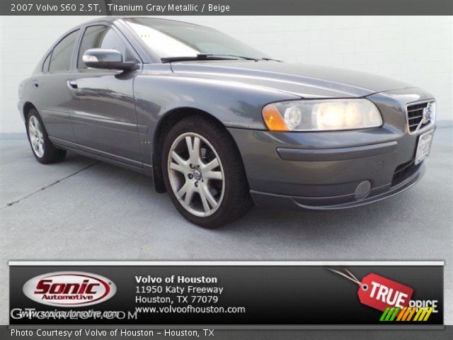 2007 Volvo S60 2.5T in Titanium Gray Metallic