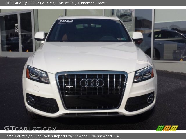 2012 Audi Q5 3.2 FSI quattro in Ibis White
