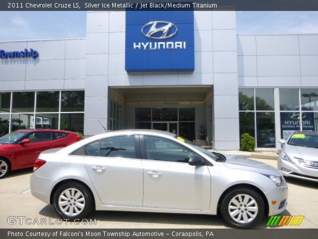 2011 Chevrolet Cruze LS in Silver Ice Metallic