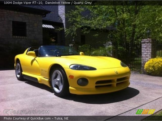 1994 Dodge Viper RT-10 in Dandelion Yellow