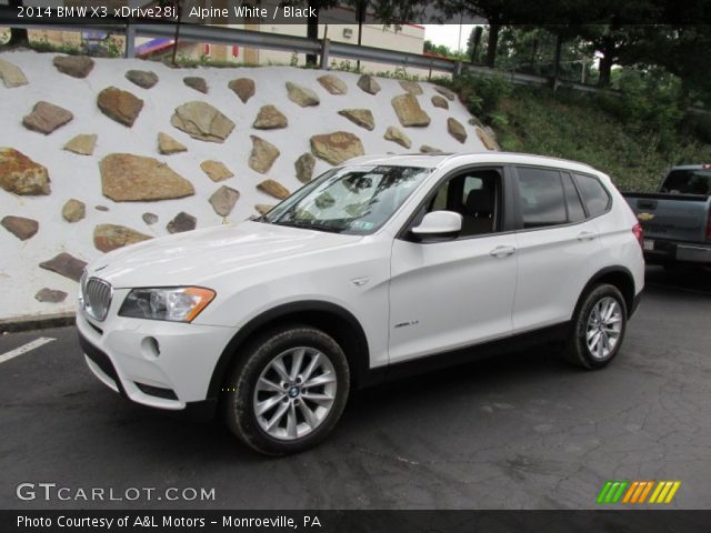 2014 BMW X3 xDrive28i in Alpine White