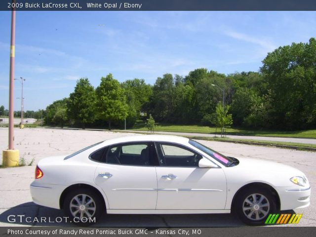 2009 Buick LaCrosse CXL in White Opal