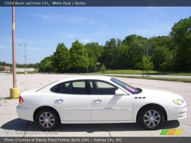 2009 Buick LaCrosse CXL in White Opal