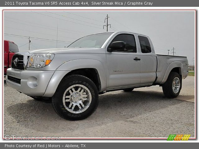 2011 Toyota Tacoma V6 SR5 Access Cab 4x4 in Silver Streak Mica