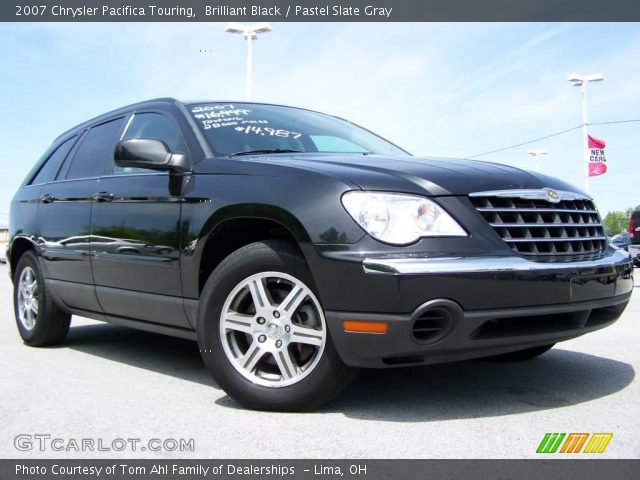 2007 Chrysler Pacifica Touring in Brilliant Black
