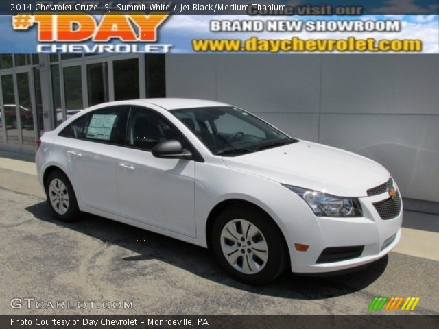 2014 Chevrolet Cruze LS in Summit White