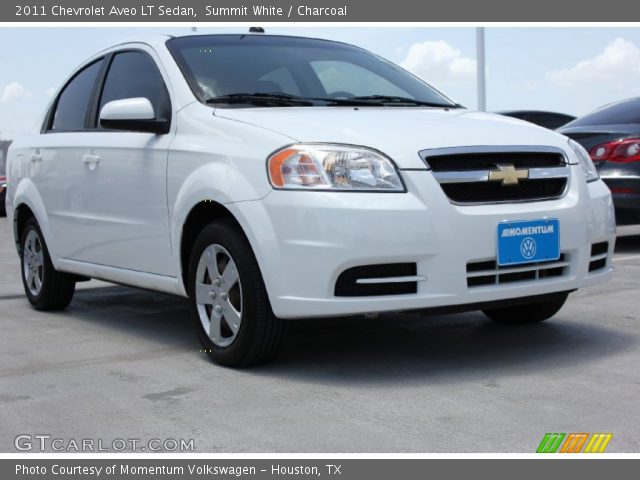 2011 Chevrolet Aveo LT Sedan in Summit White