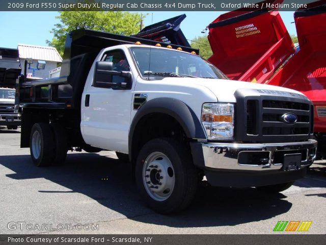 2009 Ford F550 Super Duty XL Regular Cab Chassis 4x4 Dump Truck in Oxford White