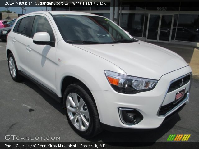 2014 Mitsubishi Outlander Sport ES in White Pearl