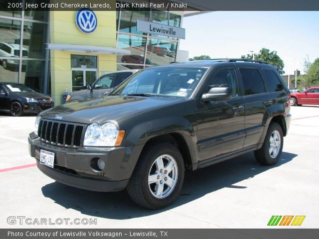 2005 Jeep Grand Cherokee Laredo in Dark Khaki Pearl