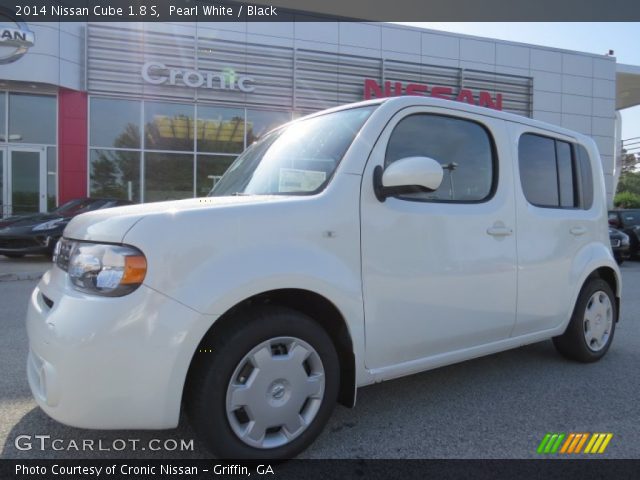 2014 Nissan Cube 1.8 S in Pearl White