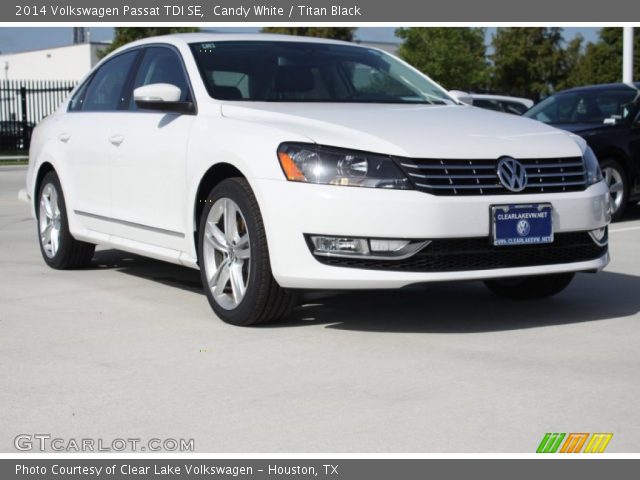 2014 Volkswagen Passat TDI SE in Candy White