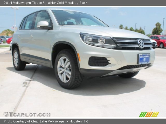 2014 Volkswagen Tiguan S in White Gold Metallic
