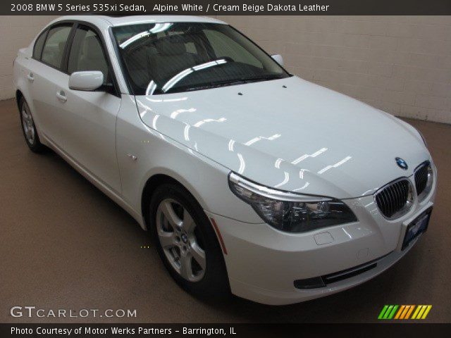 2008 BMW 5 Series 535xi Sedan in Alpine White
