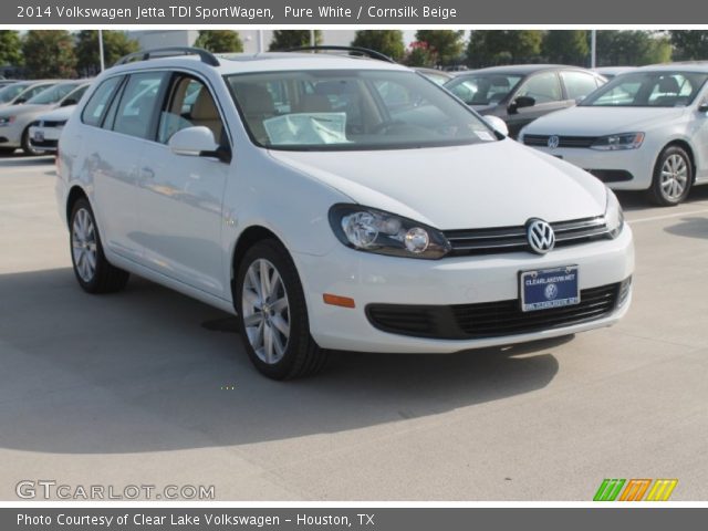 2014 Volkswagen Jetta TDI SportWagen in Pure White