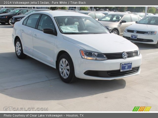 2014 Volkswagen Jetta S Sedan in Pure White