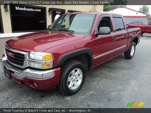 2005 GMC Sierra 1500 SLT Crew Cab 4x4 in Sport Red Metallic