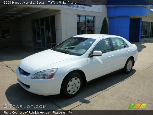 2003 Honda Accord LX Sedan in Taffeta White