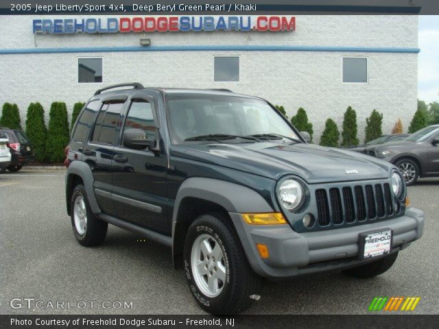 2005 Jeep Liberty Sport 4x4 in Deep Beryl Green Pearl