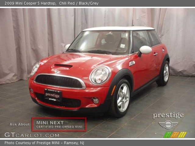 2009 Mini Cooper S Hardtop in Chili Red