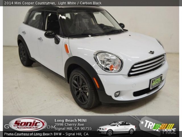 2014 Mini Cooper Countryman in Light White