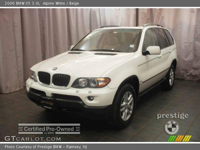 2006 BMW X5 3.0i in Alpine White