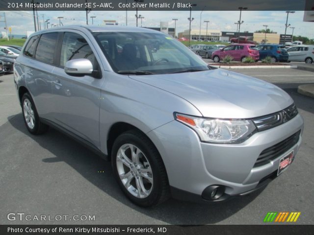 2014 Mitsubishi Outlander SE S-AWC in Cool Silver Metallic