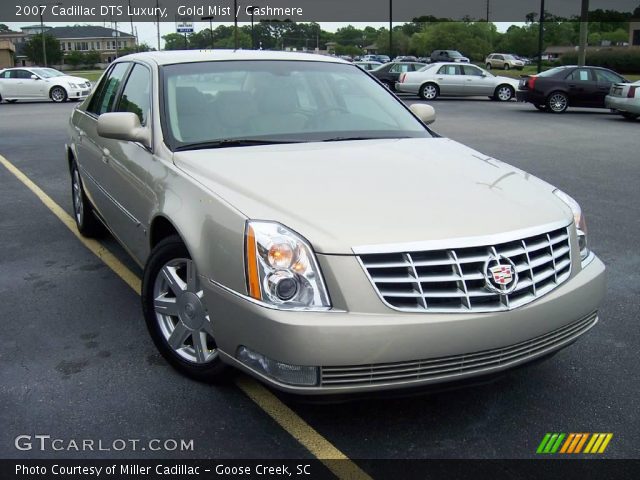 2007 Cadillac DTS Luxury in Gold Mist