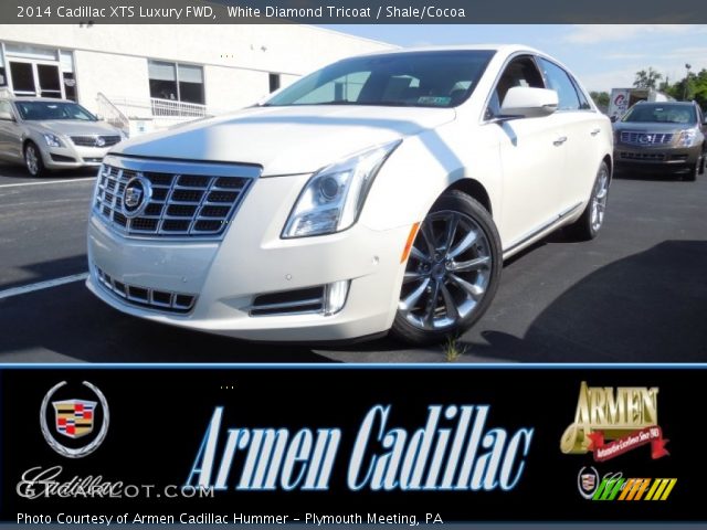 2014 Cadillac XTS Luxury FWD in White Diamond Tricoat