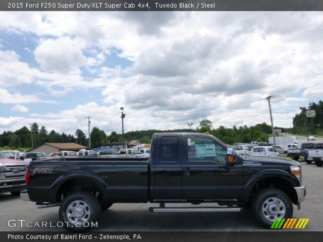 2015 Ford F250 Super Duty XLT Super Cab 4x4 in Tuxedo Black