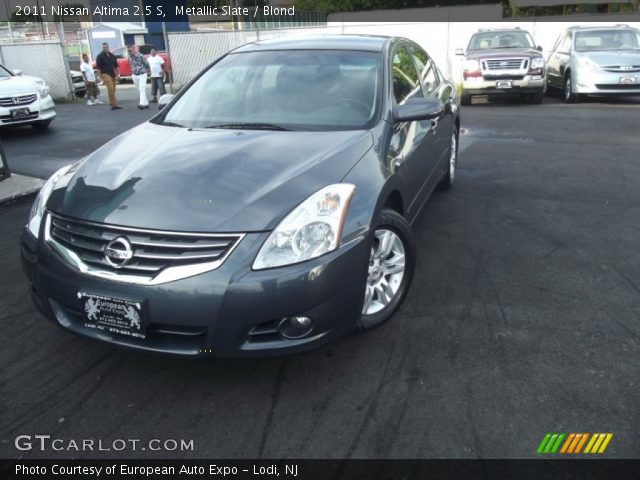 2011 Nissan Altima 2.5 S in Metallic Slate