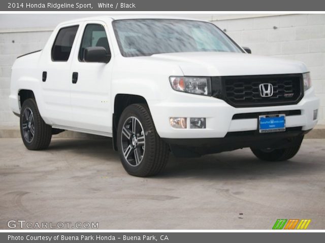 2014 Honda Ridgeline Sport in White