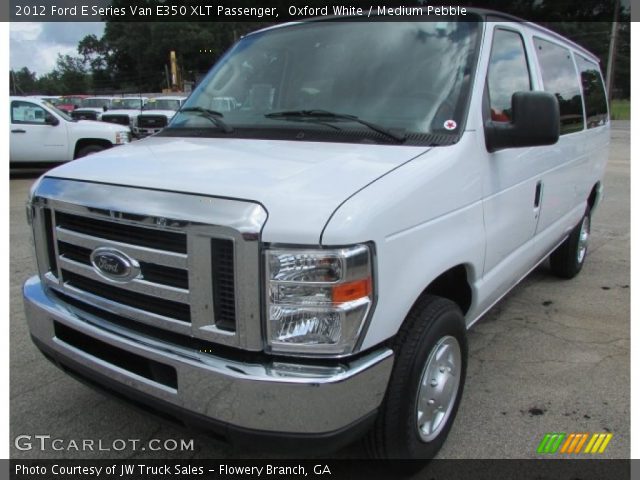 2012 Ford E Series Van E350 XLT Passenger in Oxford White
